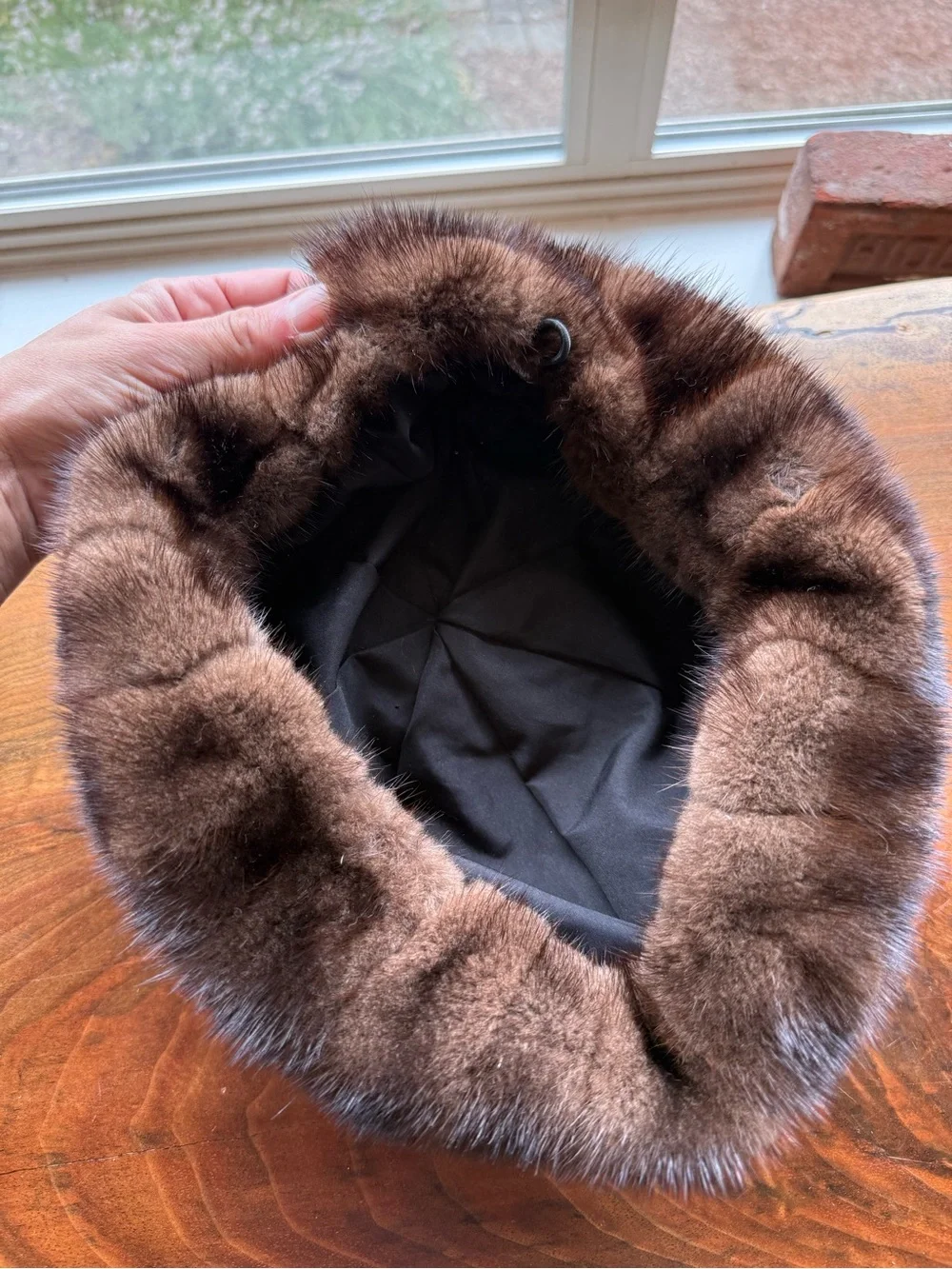 Modern Brown Mink Fur Beret Hat With Tightening Cord, Like New